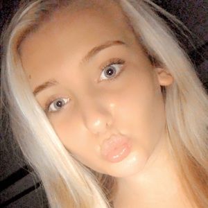 Meet your Posher, Savannah